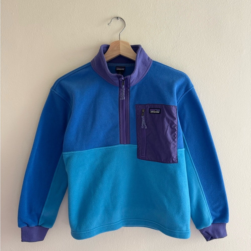 NWOT Patagonia Microdini 1/2 zip fleece pullover blue purple large